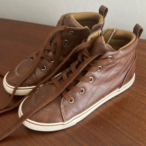 Cat and Jack Boys boots size 1